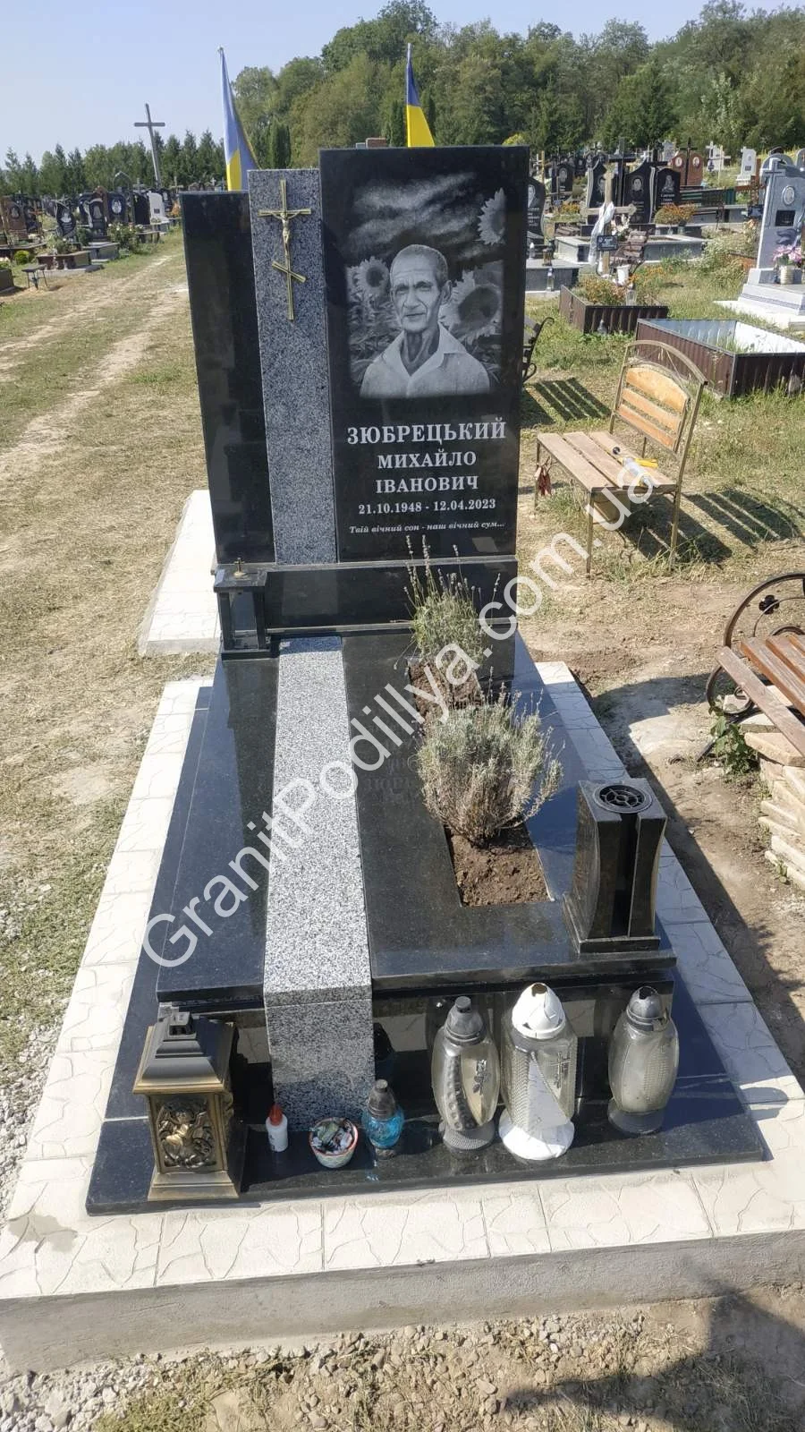 Подвійний пам'ятник з граніту - Кам'янець-Подільський | GranitPodillya